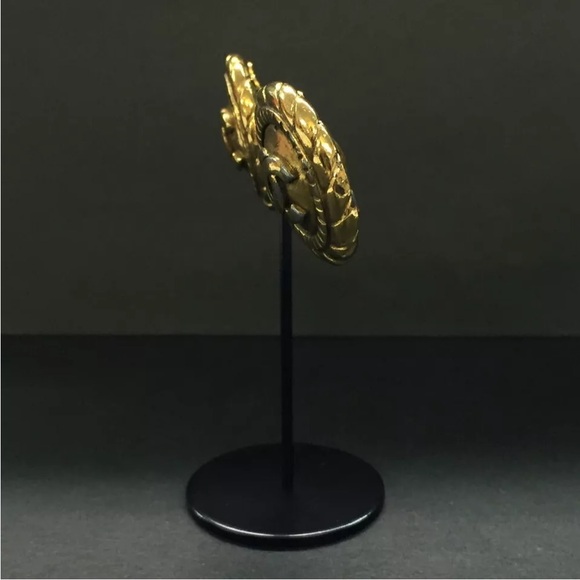 CHANEL CC Logo Gold Tone Earrings - Picture 4 of 8